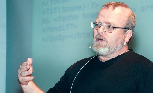 داستان موفقیت راسموس لردولف، از برنامه نویس ساده تا خالق PHP